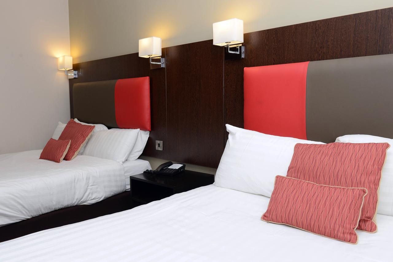 International Hotel Telford Eksteriør billede